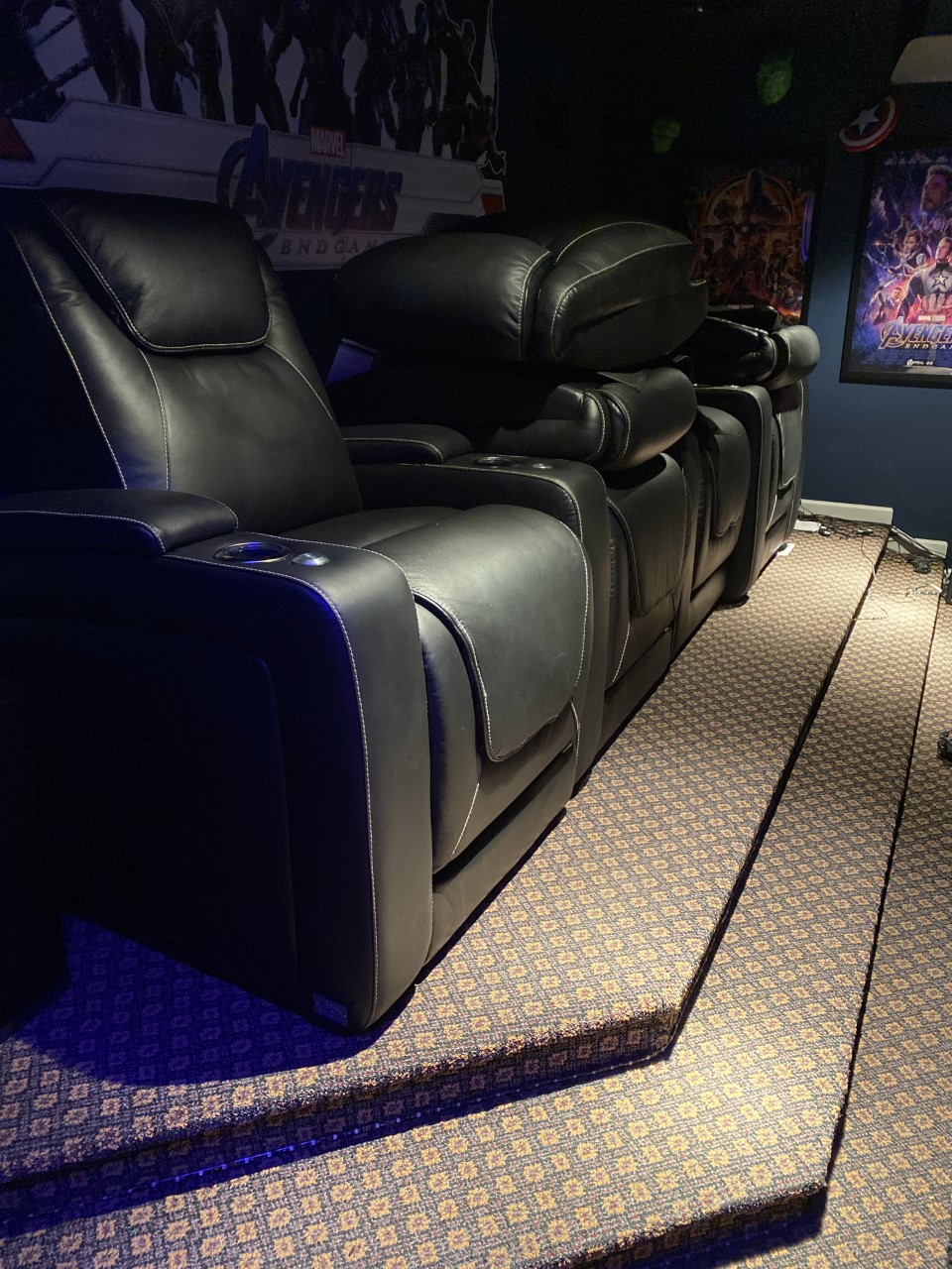 Featured image of post Seatcraft Home Theater Seating Reviews / Don&#039;t buy home theater seating before reading these reviews.